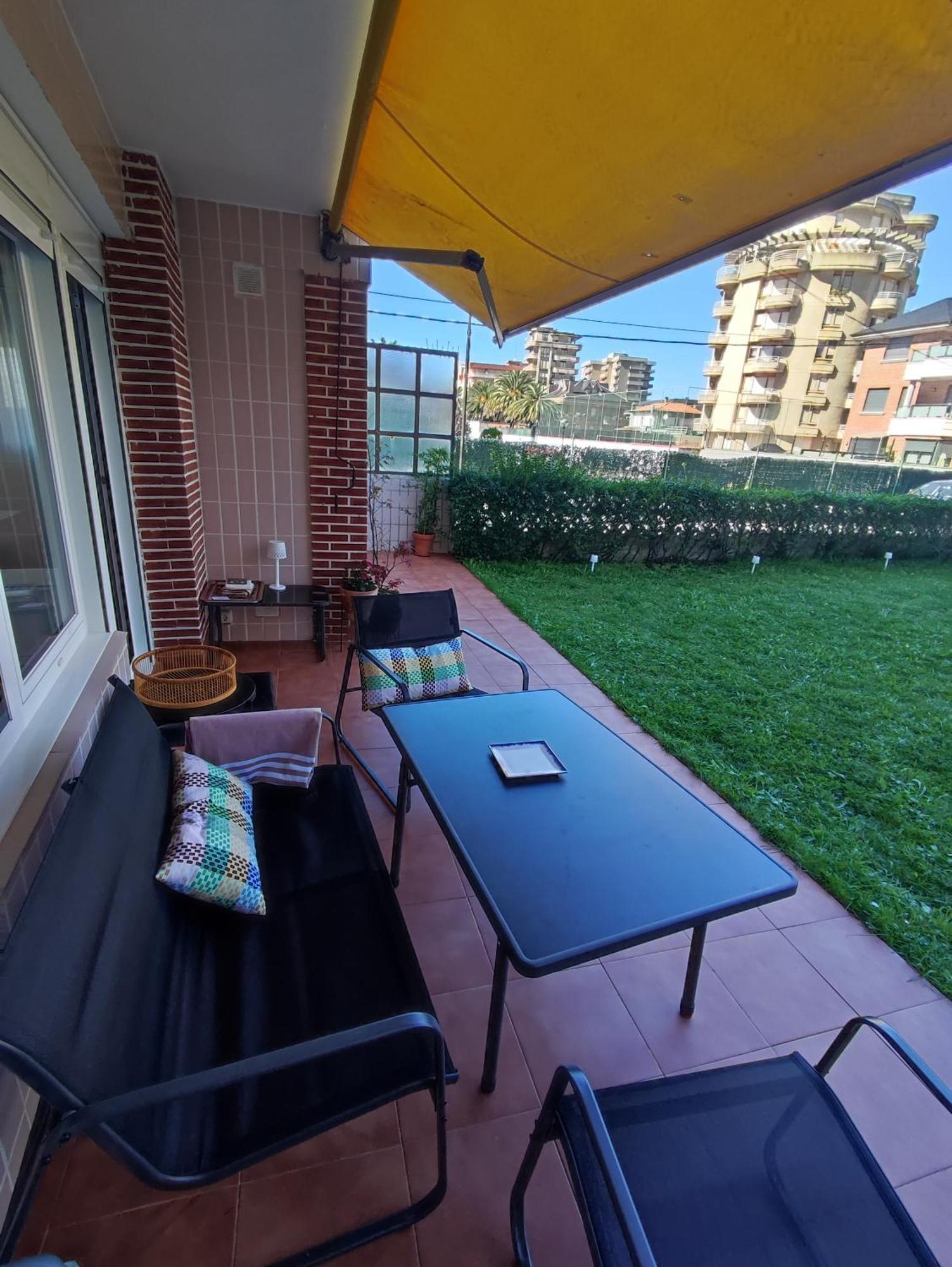 Apartamento Albejo Laredo Luaran gambar